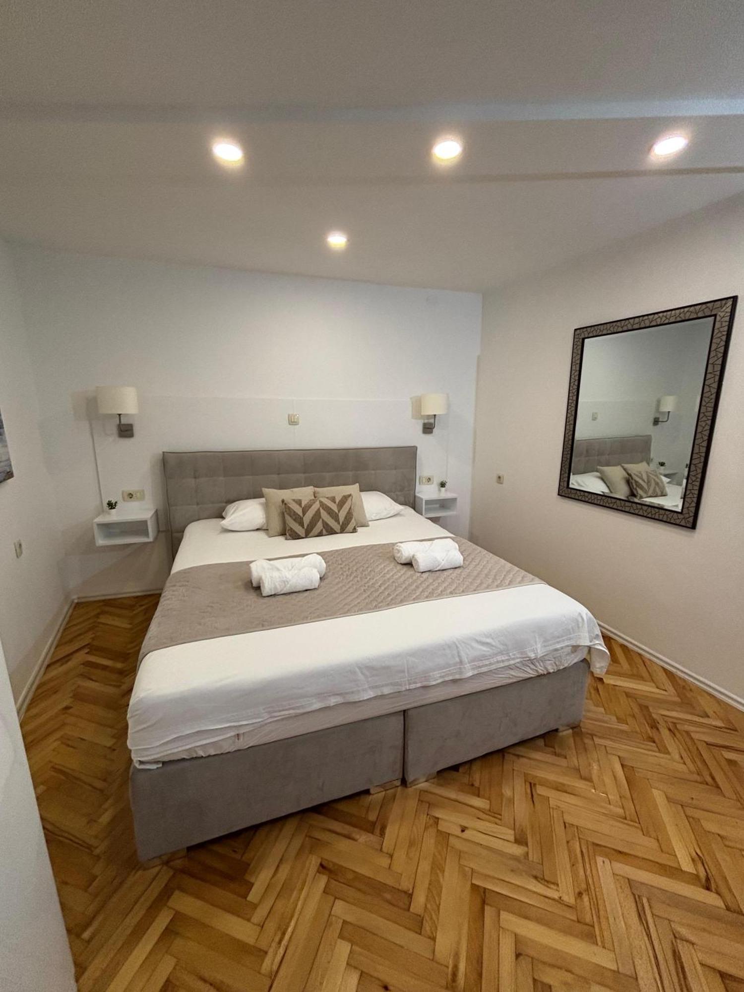Palace Apartment Сплит Экстерьер фото
